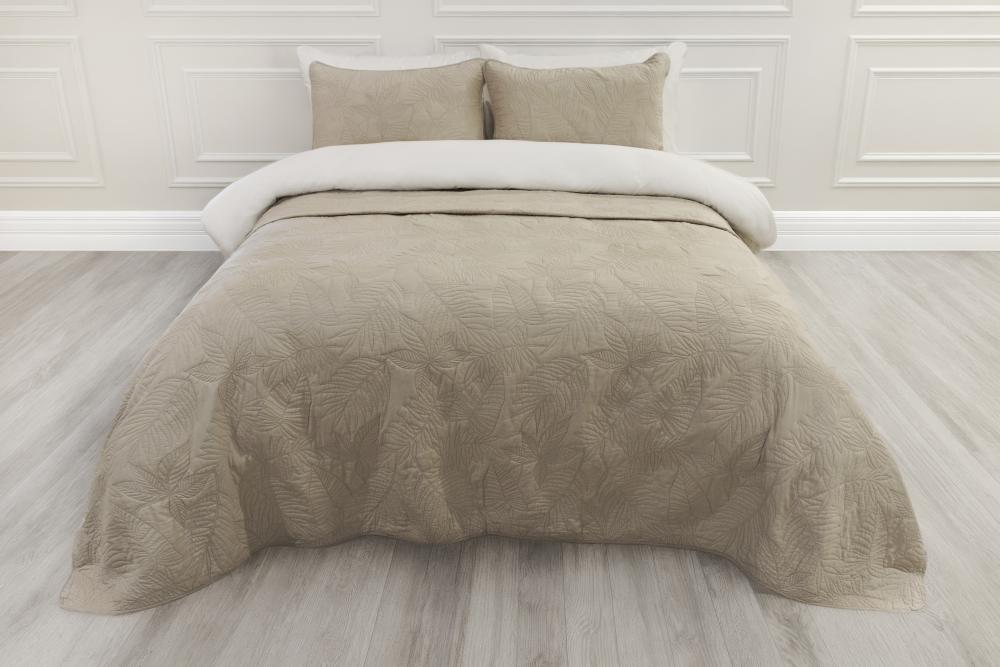 Alice Champagne Quilt Set