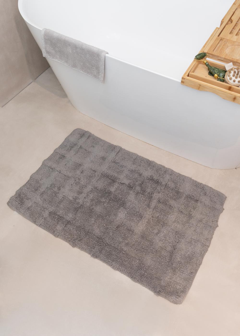 Navi Pewter Bath rug
