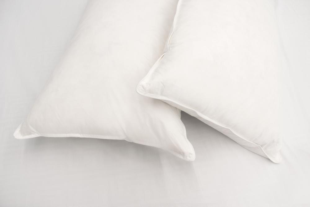 Maison Plume Duck Down Pillow