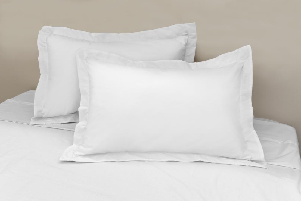Polycotton 144TC White Oxford Pillowcase Pair